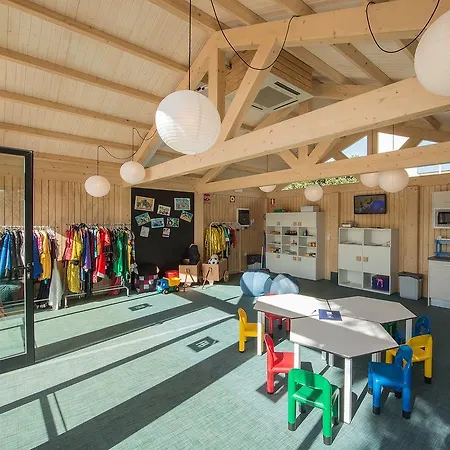 بيتش السياحية 3* فوينخيرولا